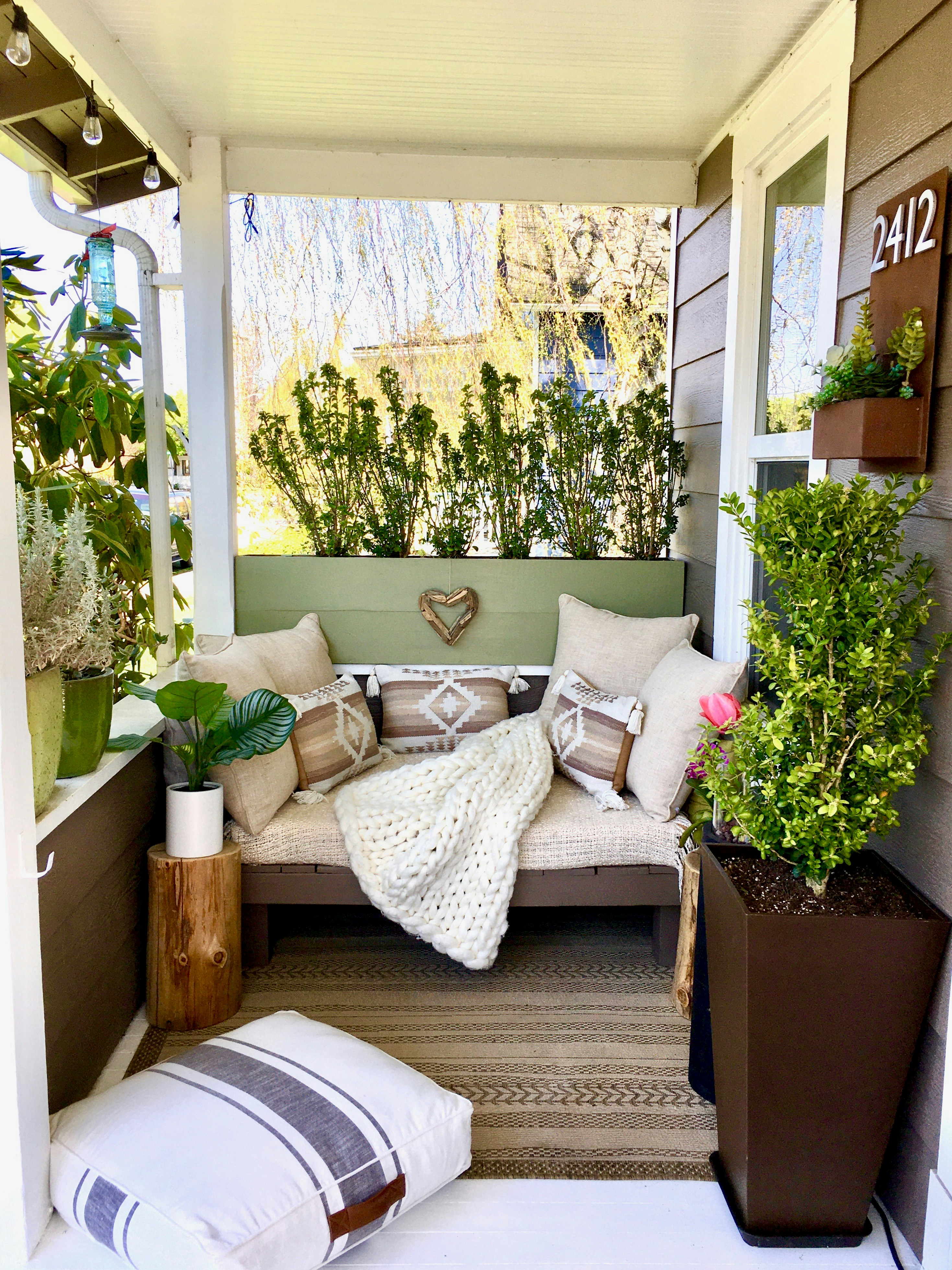 Small Balcony Decor Ideas